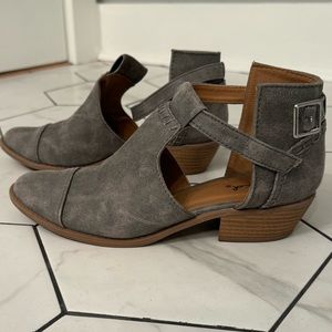 Gray Qupid Booties Size 7